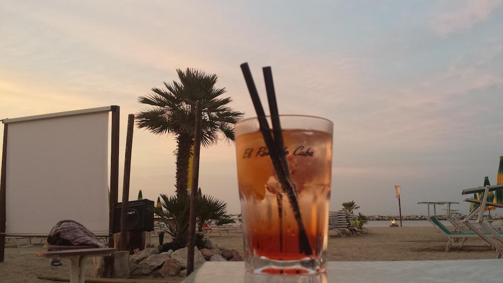 Hotel Orizzonti ريميني المظهر الخارجي الصورة
